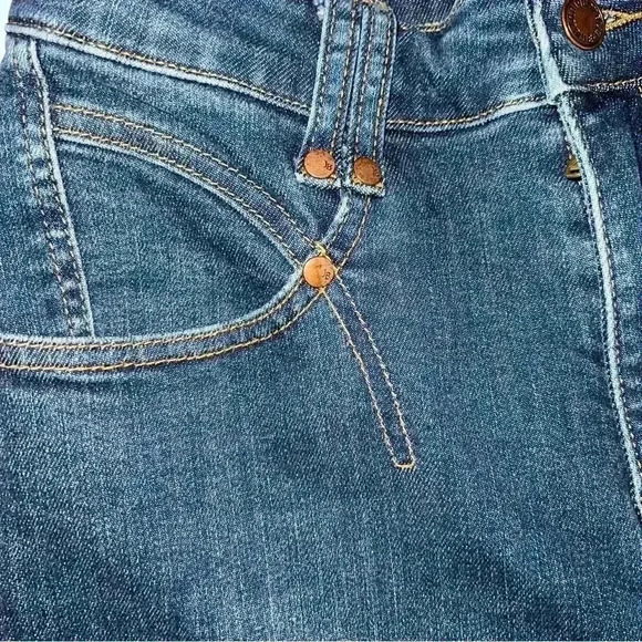 Judy Blue Simmer Down Straight Leg Cropped size 5/27 - Picture 5 of 9